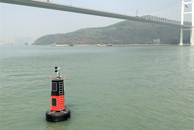 3000mm Diameter polyethylene isolated danger buoys