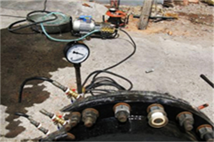 Pressure Test of Rubber Hose for Sand Discharge and Absorption