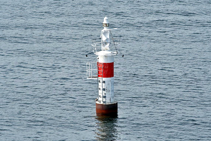 spar buoy.jpg