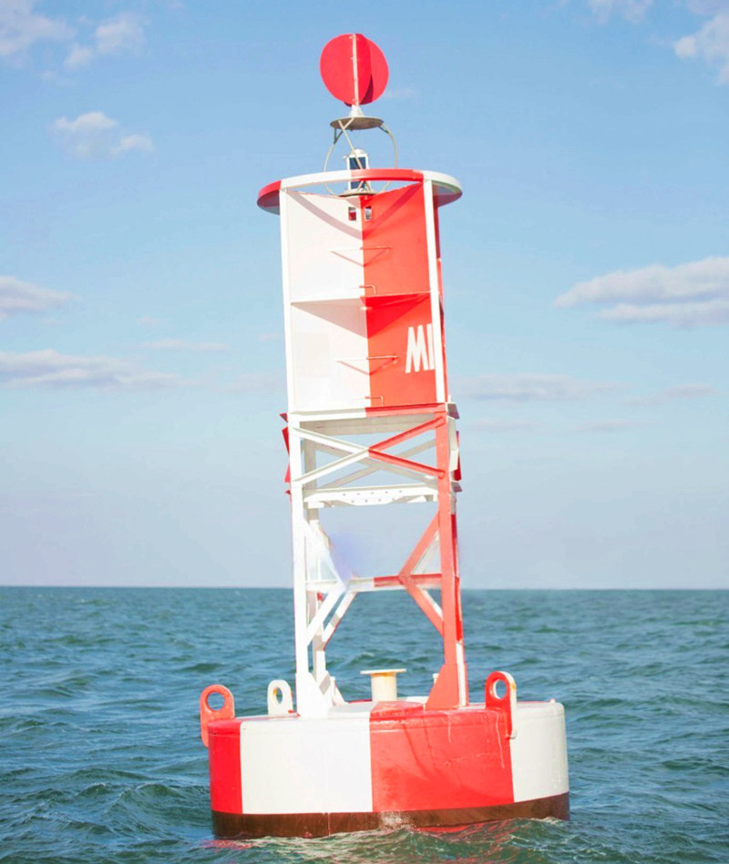 mid-channel buoy.jpeg